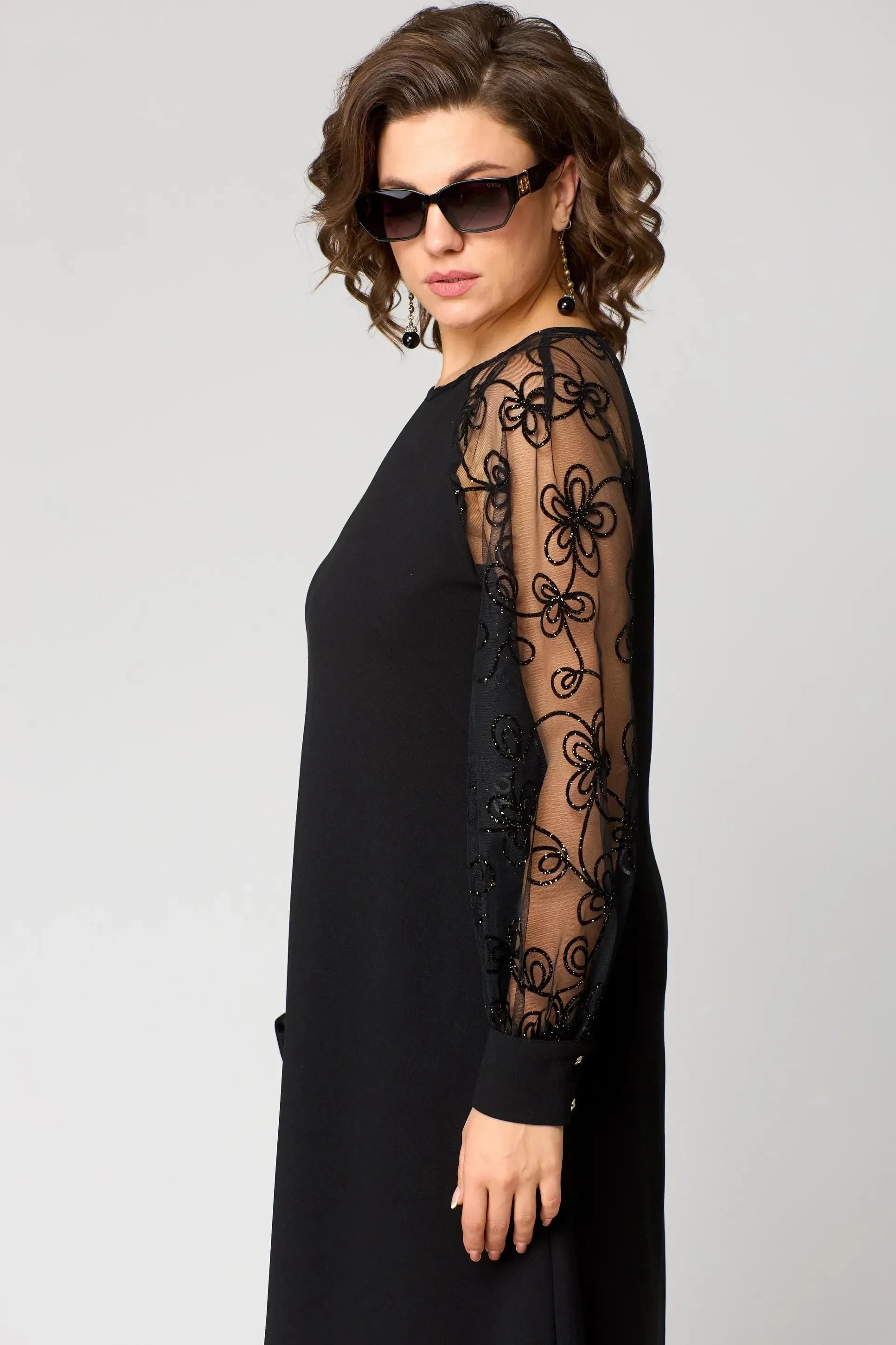 Edyth – elegancka sukienka koronkowa