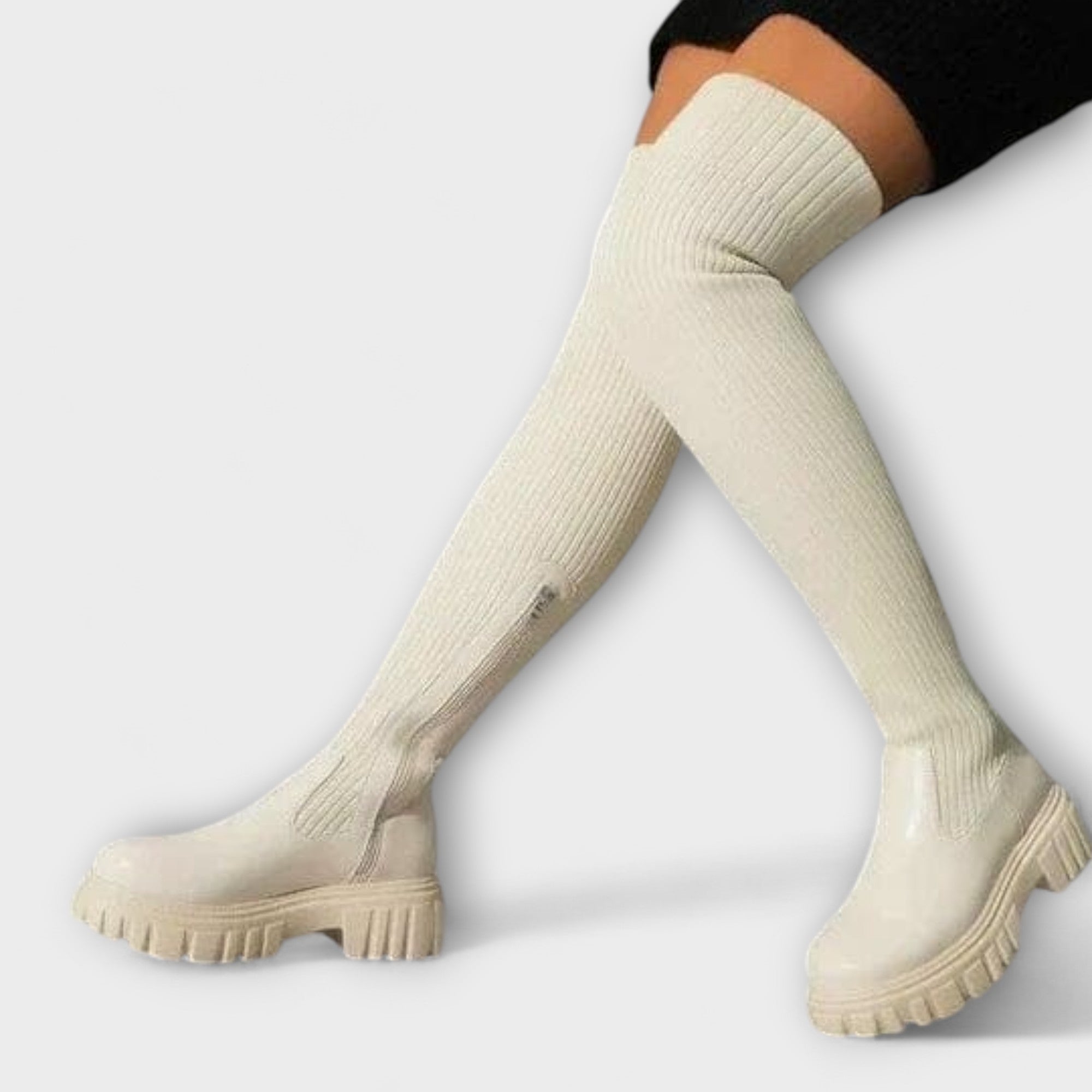 Lureva - Kozaki za kolano na grubej podeszwie